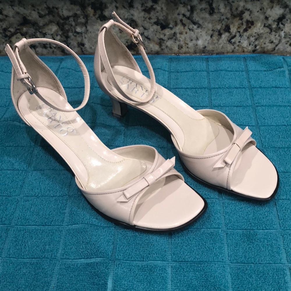 Women shoes